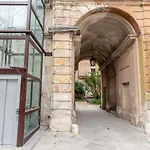 Ajutamicristo Domus By Domusicily Daire Palermo
