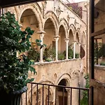 Daire Ajutamicristo Domus By Domusicily