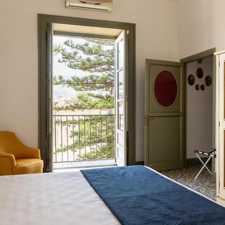 Ajutamicristo Domus By Domusicily Palermo