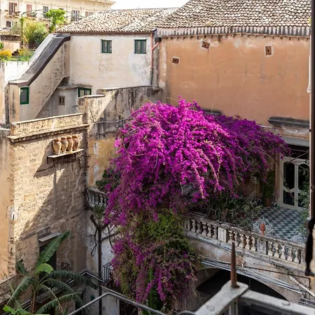 Ajutamicristo Domus By Domusicily Apartamento *