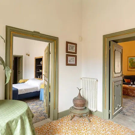 Apartament Ajutamicristo Domus By Domusicily